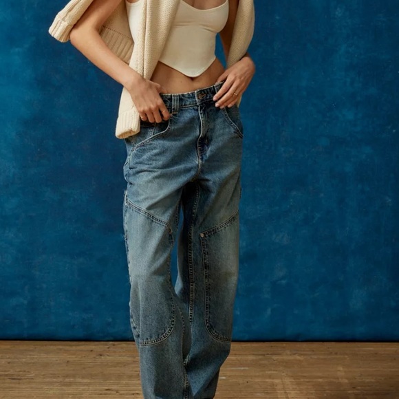 Urban Outfitters Cargo jeans - Picture 8 of 9